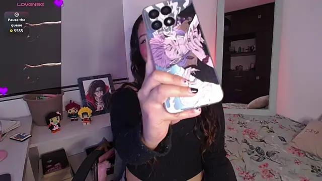 Lexie Thompson10 online show from 27, 10, 2025