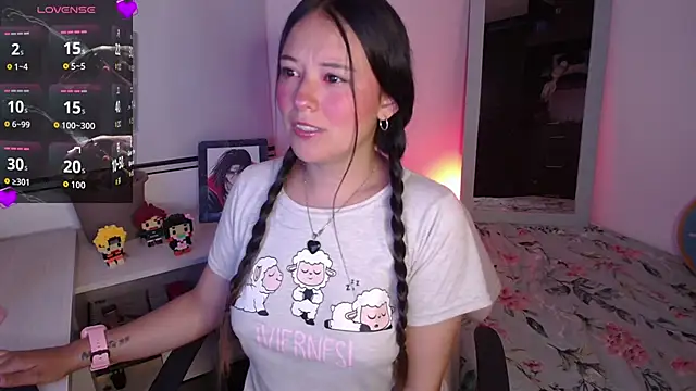 Lexie Thompson10 online show from 21, 11, 2025