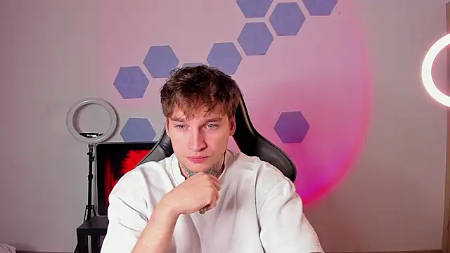 Chris Tyson online show from 18, 10, 2025