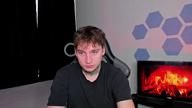 Chris Tyson online show from 7, 10, 2025