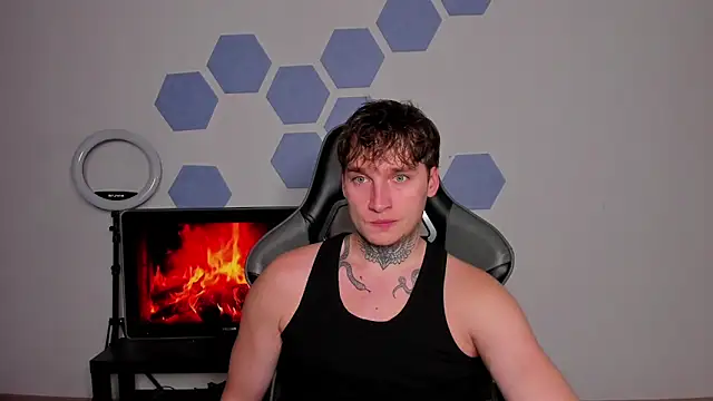 Chris Tyson online show from 22, 10, 2025