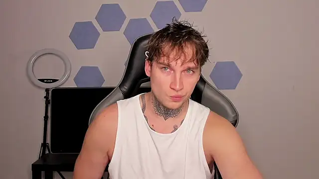 Chris Tyson online show from 19, 10, 2025