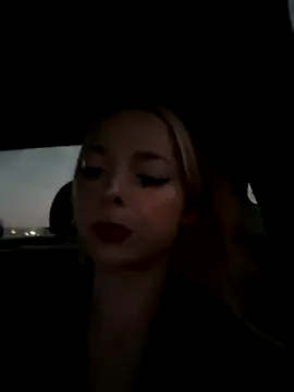 Snapshot of LoraaDoll chatting on 9, 10, 2025 LoraaDoll online show from 9, 10, 2025