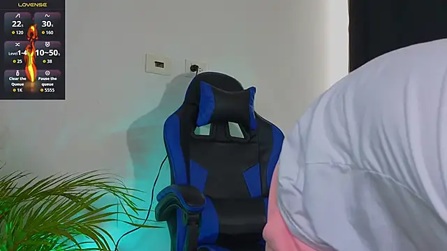 EdwardRoss  online show from 2, 11, 2025