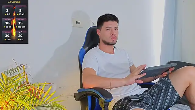 EdwardRoss  online show from 23, 3, 2026