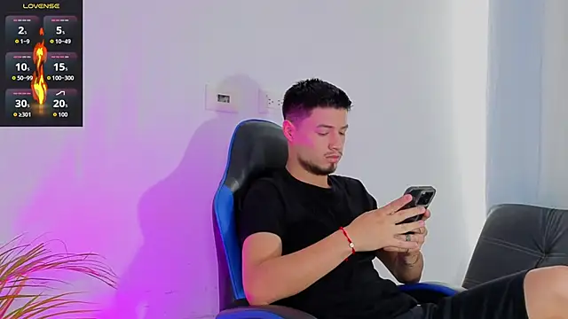 EdwardRoss  online show from 14, 1, 2026