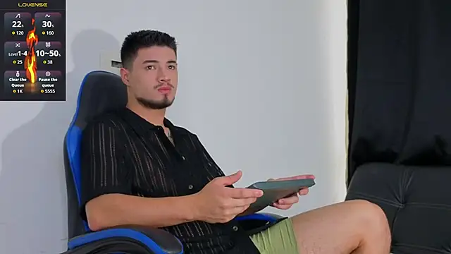 EdwardRoss  online show from 16, 12, 2025