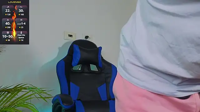 EdwardRoss  online show from 26, 10, 2025