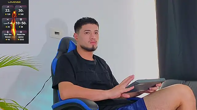 EdwardRoss  online show from 5, 11, 2025