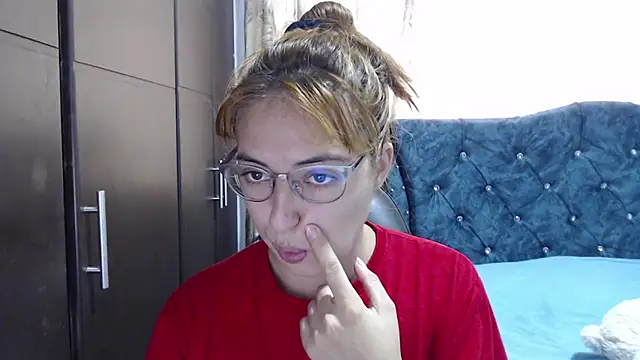 Kate lorens9 online show from 23, 2, 2026