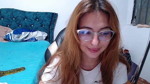 Snapshot of Kate_lorens9 chatting on 14, 7, 2026 Kate lorens9 online show from 14, 7, 2026