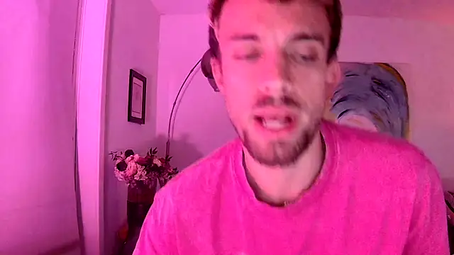 Snapshot of mistermouthy chatting on 24, 10, 2025 mistermouthy online show from 24, 10, 2025