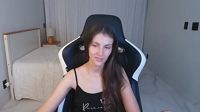 upssnowy online show from 23, 4, 2026