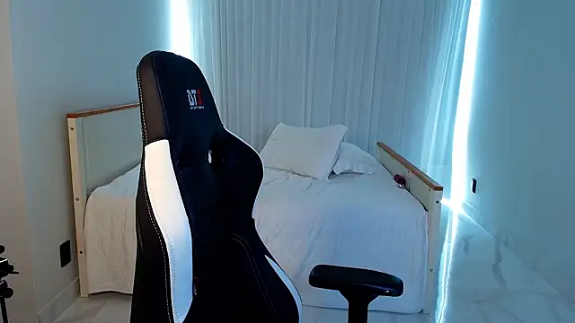 upssnowy online show from 7, 3, 2026