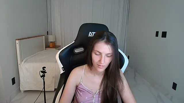 upssnowy online show from 5, 7, 2026