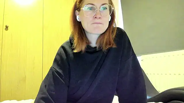 Snapshot of Sheandhim23 chatting on 15, 3, 2025 Sheandhim23 online show from 15, 3, 2025