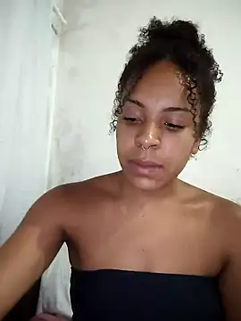 Julia Pretinha online show from 3, 4, 2026