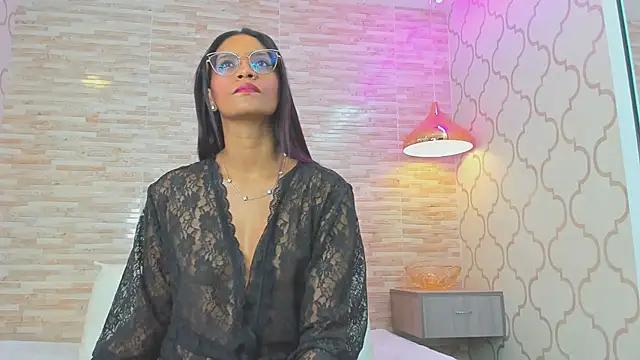 ZoeSmitth online show from 28, 2, 2026