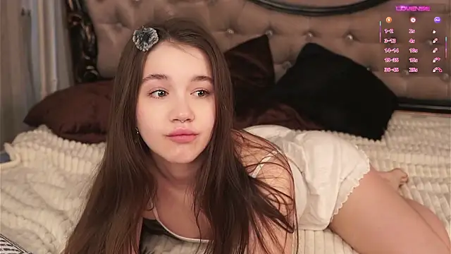 AmiLewis online show from 5, 3, 2026