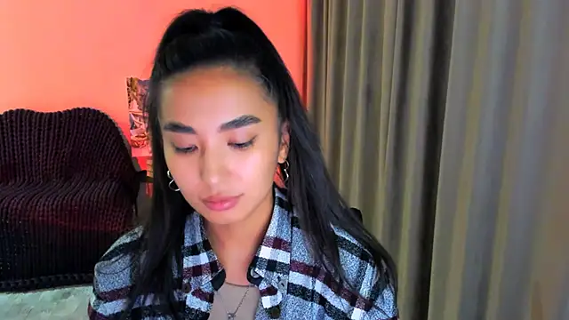 worldofkim online show from 28, 2, 2025