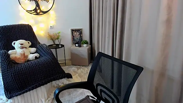 worldofkim online show from 28, 2, 2026