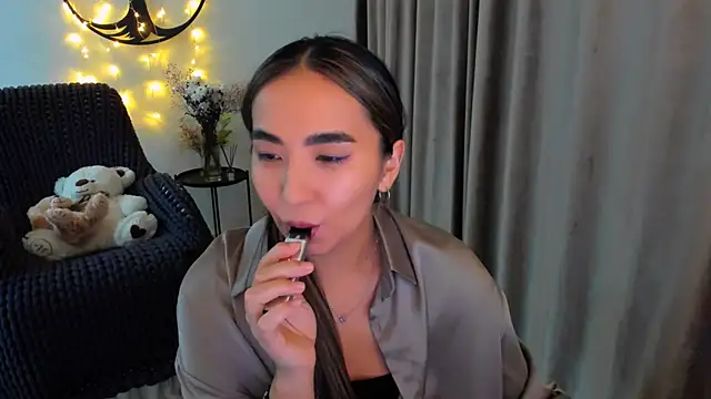 worldofkim online show from 27, 2, 2026