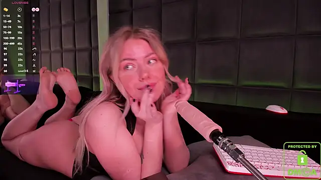 NateHalll online show from 12, 3, 2025