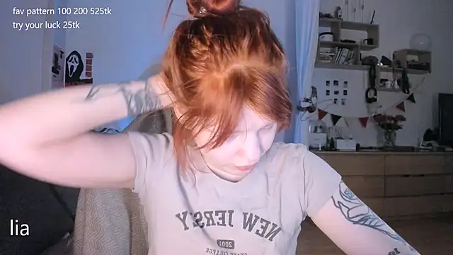 Snapshot of lil_lia chatting on 23, 4, 2026 lil lia online show from 23, 4, 2026