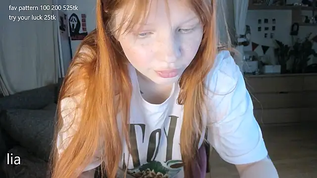Snapshot of lil_lia chatting on 28, 5, 2026 lil lia online show from 28, 5, 2026