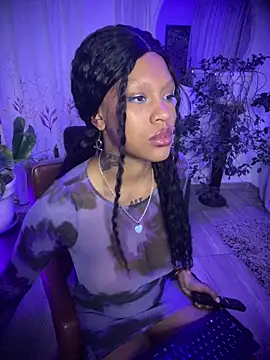 haiiley more online show from 13, 3, 2026