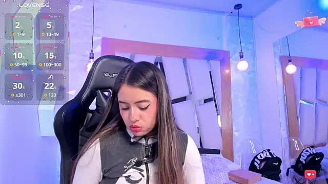 Snapshot of ary_cooper_ chatting on 23, 10, 2025 ary cooper online show from 23, 10, 2025