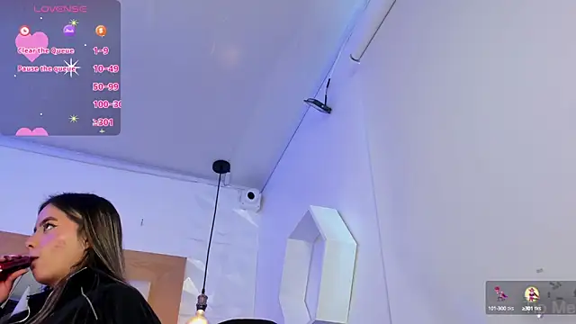 Snapshot of ary_cooper_ chatting on 11, 10, 2025 ary cooper online show from 11, 10, 2025