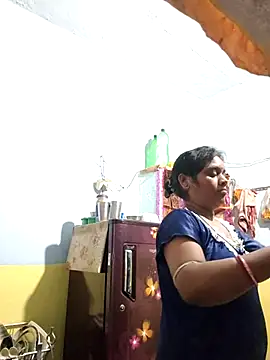 Snapshot of priyadarshiPRIYASEXCPL223 chatting on 27, 5, 2026 priyadarshiPRIYASEXCPL223 online show from 27, 5, 2026