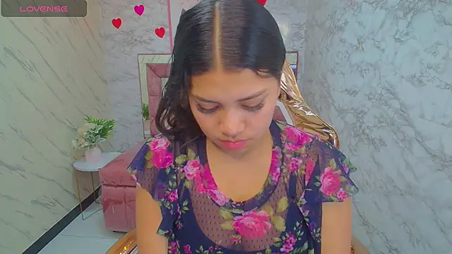  mila sweet v online show from 28, 2, 2025