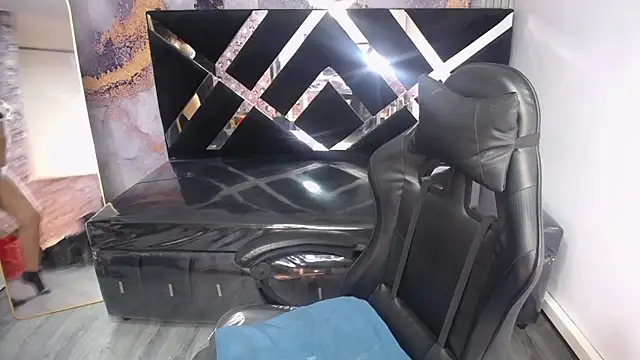  mila sweet v online show from 20, 12, 2025