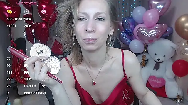 AdrianaSea online show from 14, 2, 2025