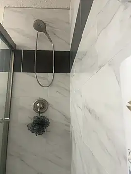 Seraph De La Luna online show from 6, 4, 2026