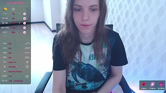 LisaHeart online show from 23, 2, 2025