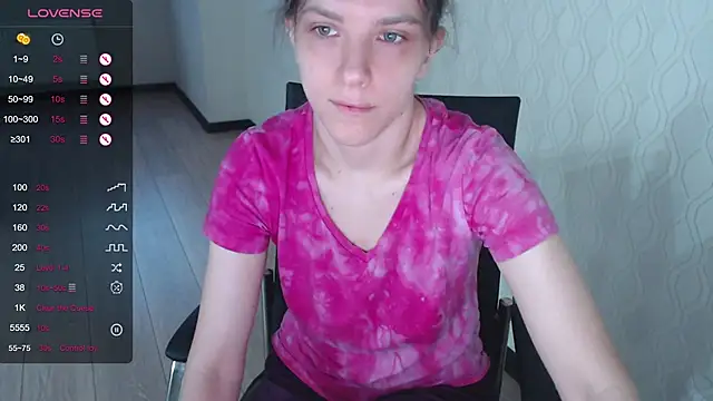 LisaHeart online show from 11, 11, 2025