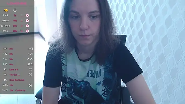LisaHeart online show from 10, 6, 2026