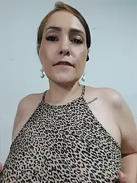 Miss Agatha online show from 21, 3, 2026
