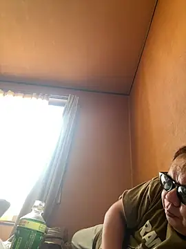 punk0805 online show from 16, 6, 2026