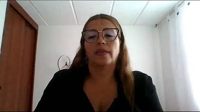 RossanaLionheart online show from 4, 3, 2025
