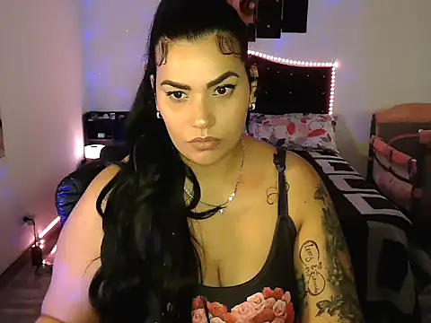 CarolinaRincon online show from 8, 10, 2025