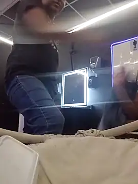 king and Qeen online show from 22, 11, 2025