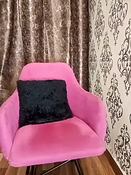 Mishika Gill online show from 17, 1, 2025