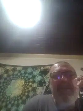 Snapshot of bobosse83 chatting on 2, 12, 2025 bobosse83 online show from 2, 12, 2025