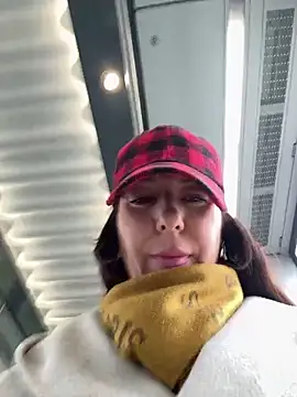 eveangelll online show from 22, 4, 2026