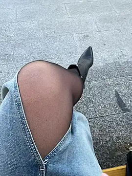 eveangelll online show from 5, 4, 2026