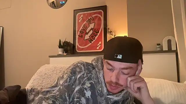 younghungginger online show from 5, 12, 2024